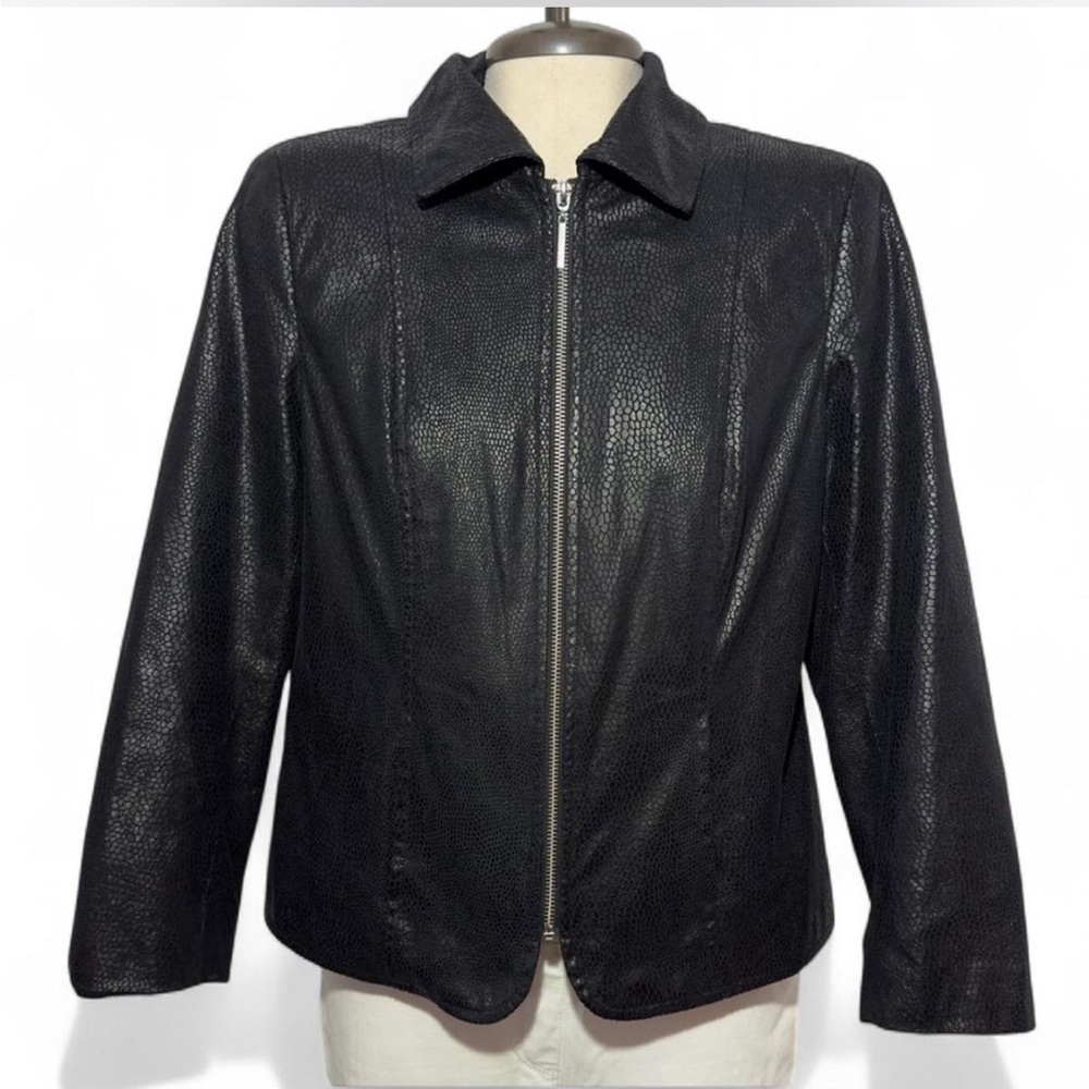 TanJay Black Textured Zip Jacket Minimal Classic